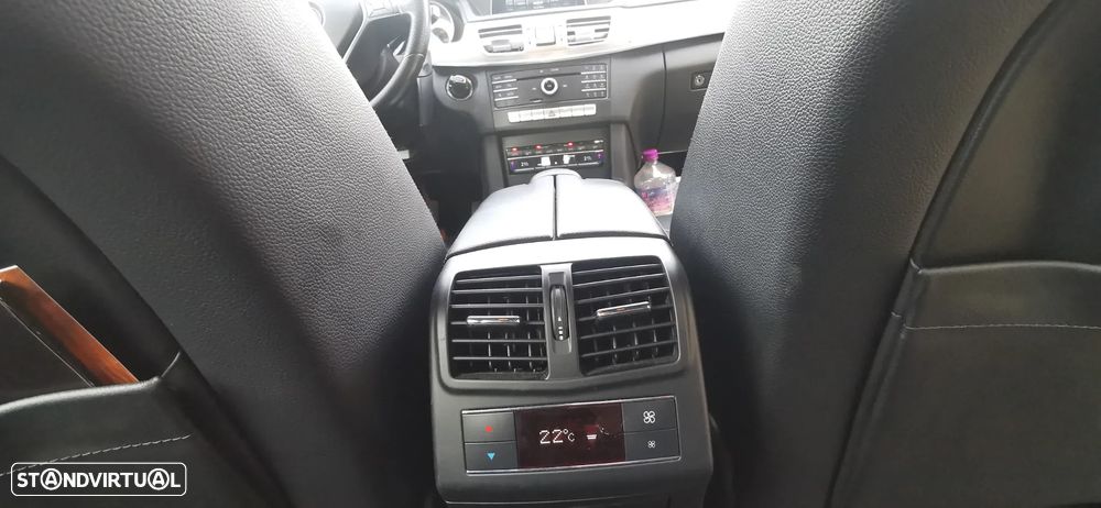 Mercedes-Benz E 250 BlueTEC 4Matic 7G-TRONIC Edition - 37