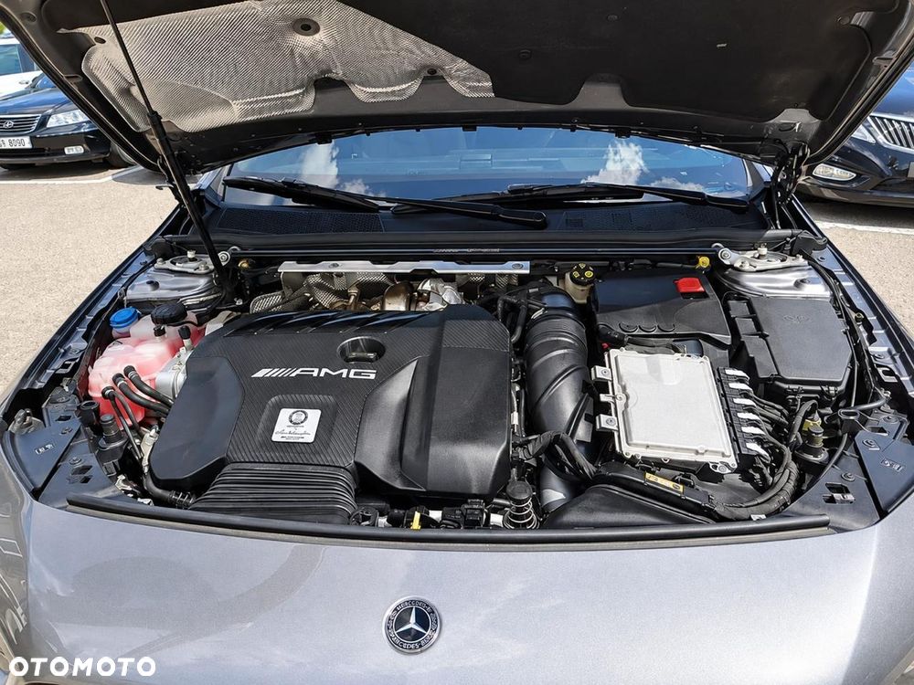Mercedes-Benz CLA AMG 45 S 4-Matic 8G-DCT - 14