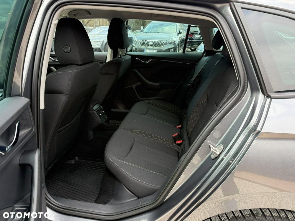 Skoda Scala 1.0 TSI Ambition - 17