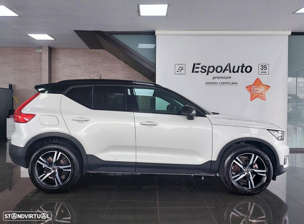 Volvo XC 40 1.5 T2 Momentum Plus - 5