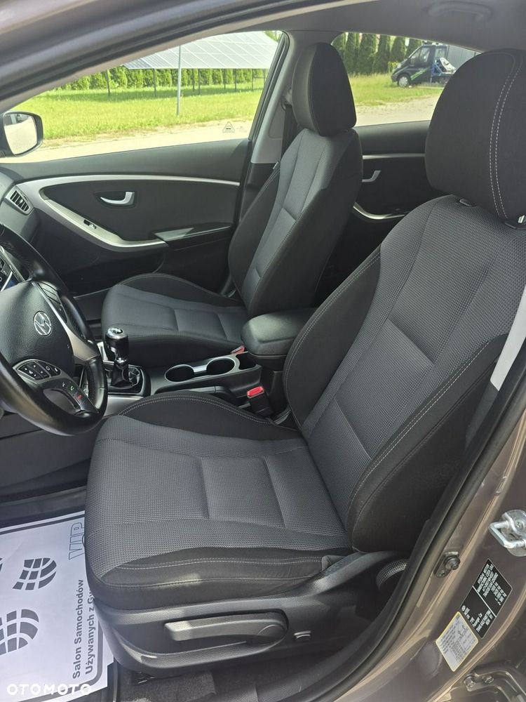 Hyundai i30 - 13