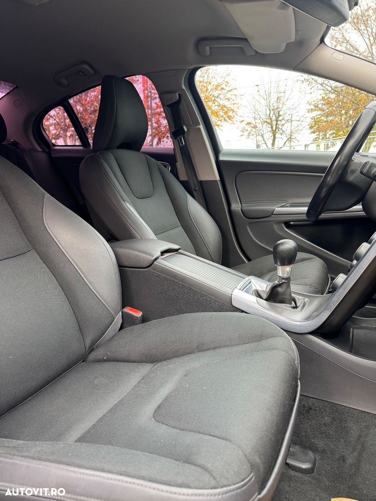 Volvo S60 DRIVe Start-Stop Momentum - 17