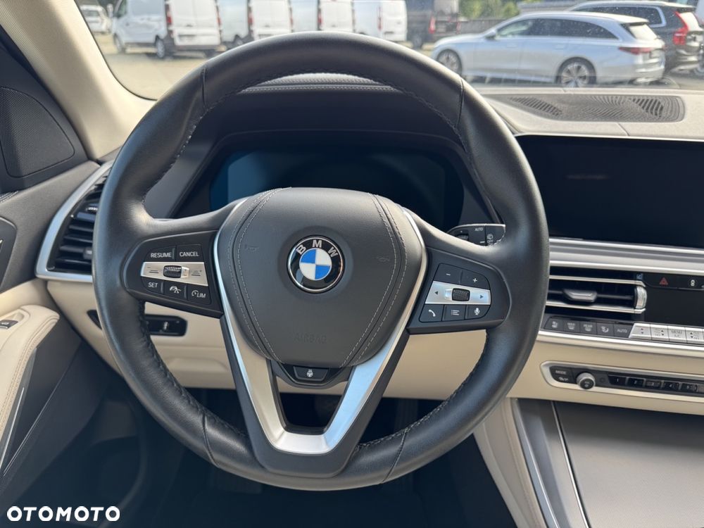 BMW X5 xDrive25d - 22