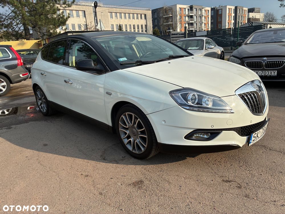 Lancia Delta 1.4 MultiAir 16v Gold - 3