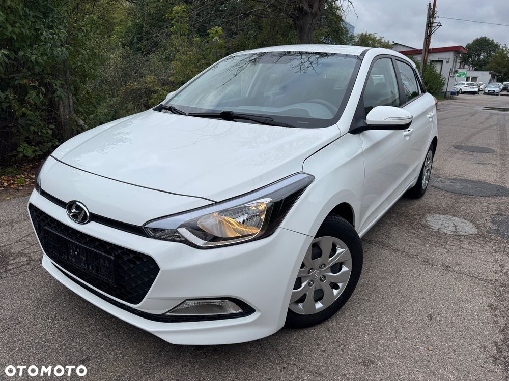 Hyundai i20 1.2 Passion Plus - 2