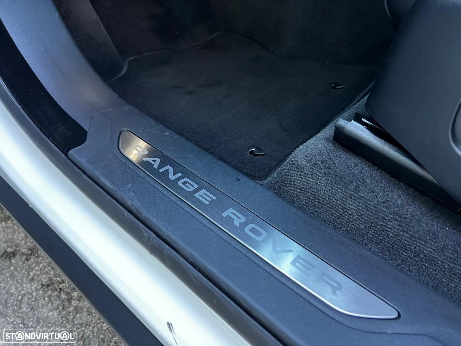 Land Rover Range Rover Velar 2.0 P400e AWD S - 9