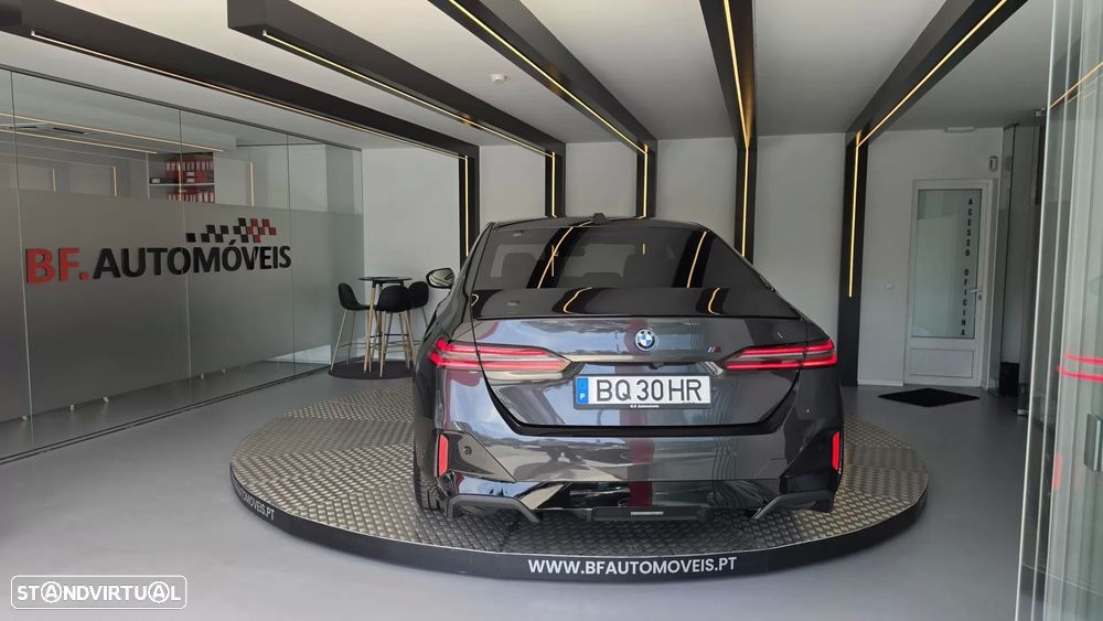 BMW i5 eDrive40 Pack Desportivo M Pro - 17