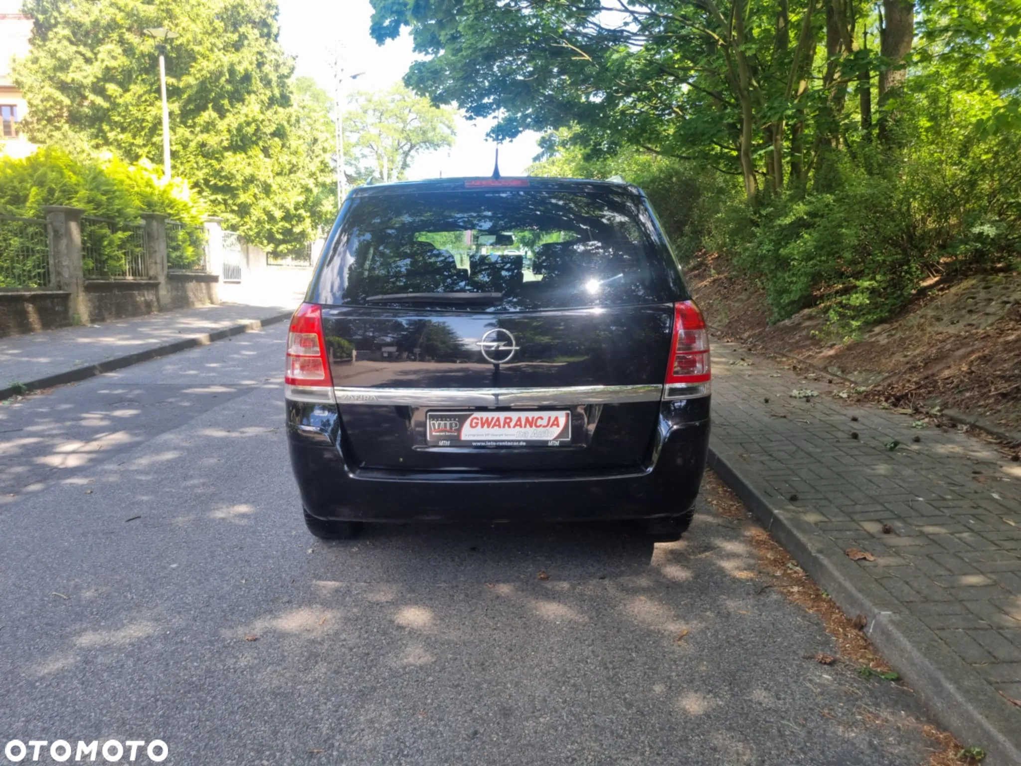 Opel Zafira - 8