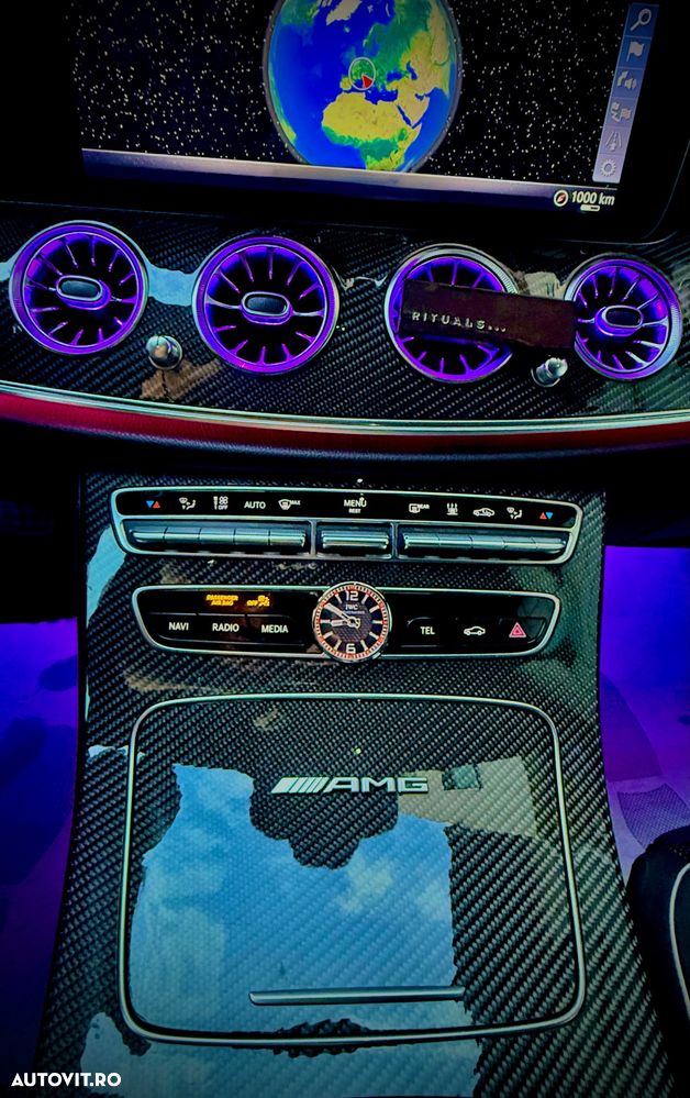 Mercedes-Benz E - 13