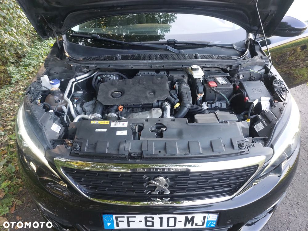 Peugeot 308 - 35