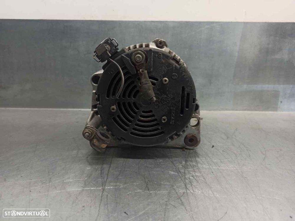 ALTERNADOR VOLKSWAGEN GOLF IV 1998 -037903025B - 3