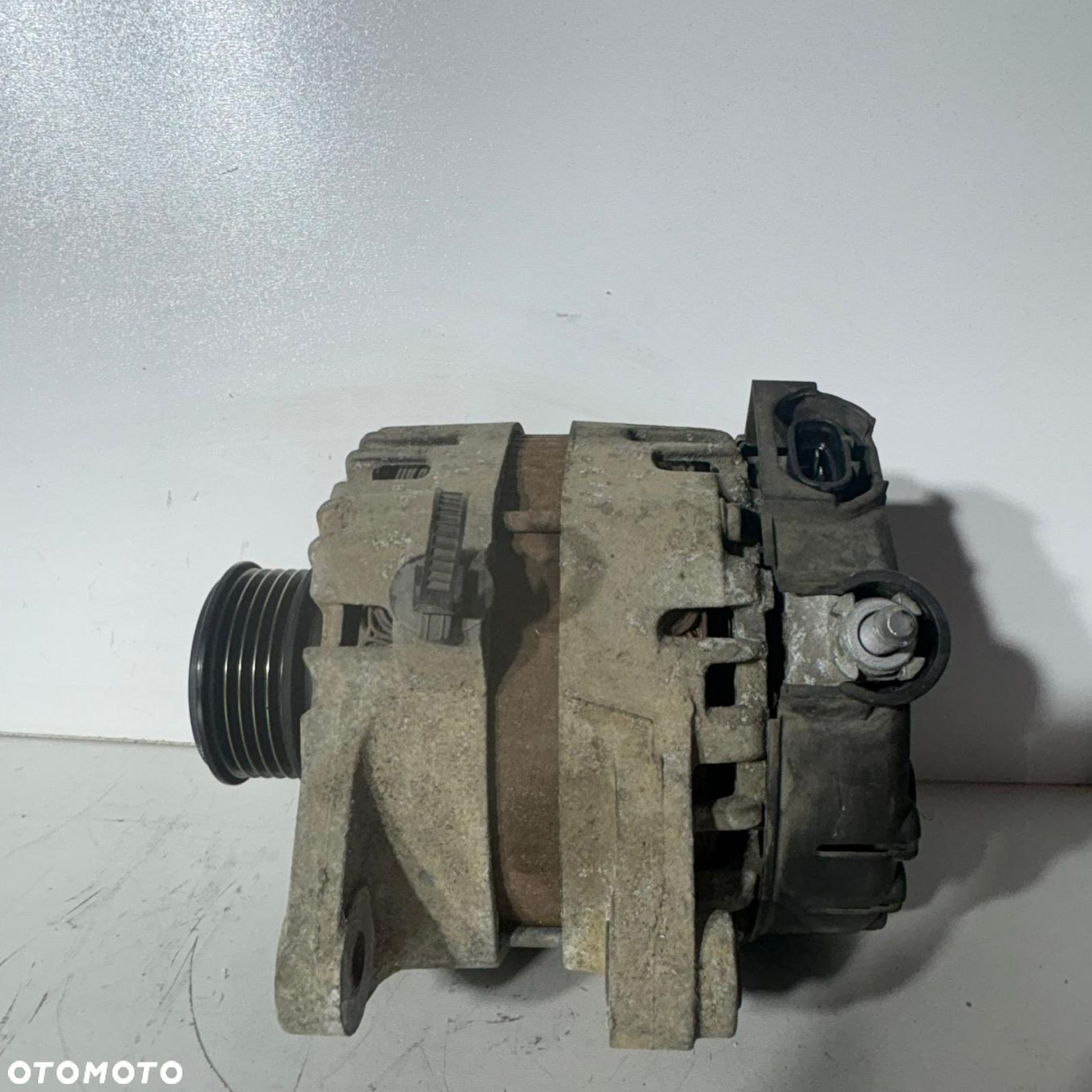 ALTERNATOR KIA CEED 1.6 CRDI 37300-2A850 - 1