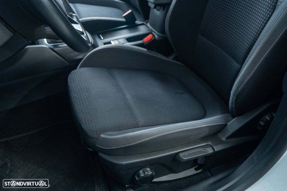 Ford Focus SW 1.5 TDCi EcoBlue Business - 6