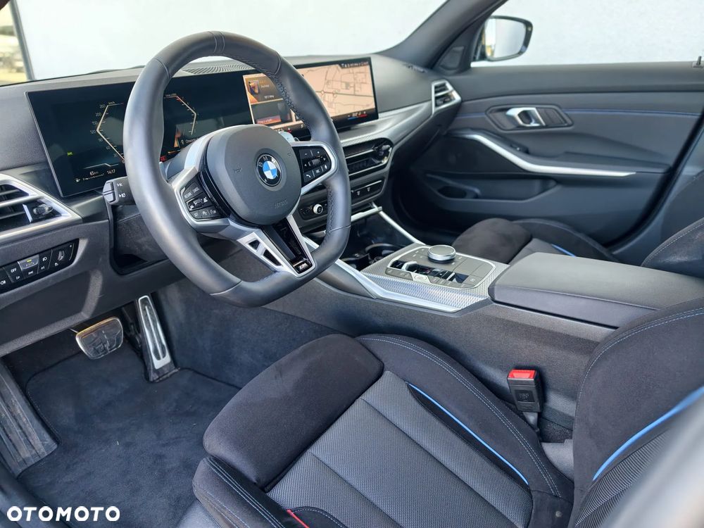 BMW Seria 3 330i xDrive M Sport - 5