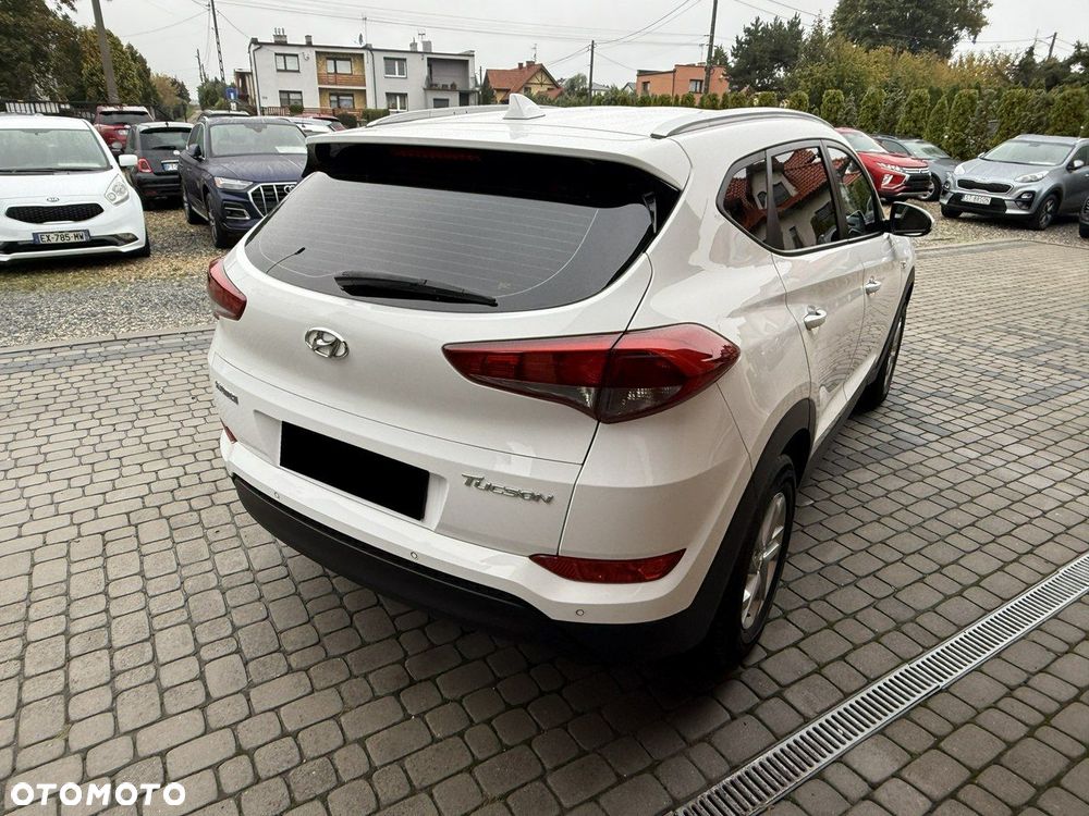 Hyundai Tucson 1.6 GDI BlueDrive Style 2WD - 7
