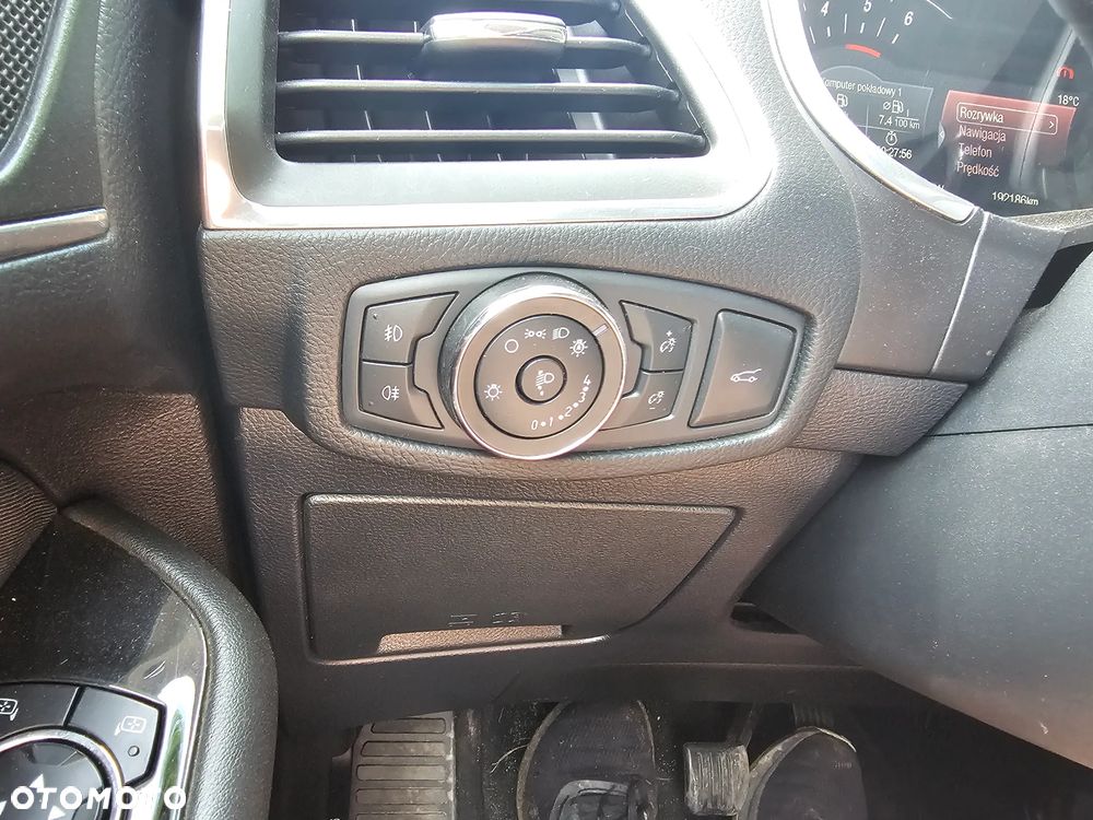 Ford Galaxy 2.0 TDCi Titanium - 11