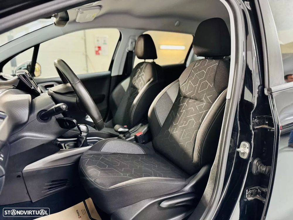 Peugeot 2008 1.6 BlueHDi Style - 26
