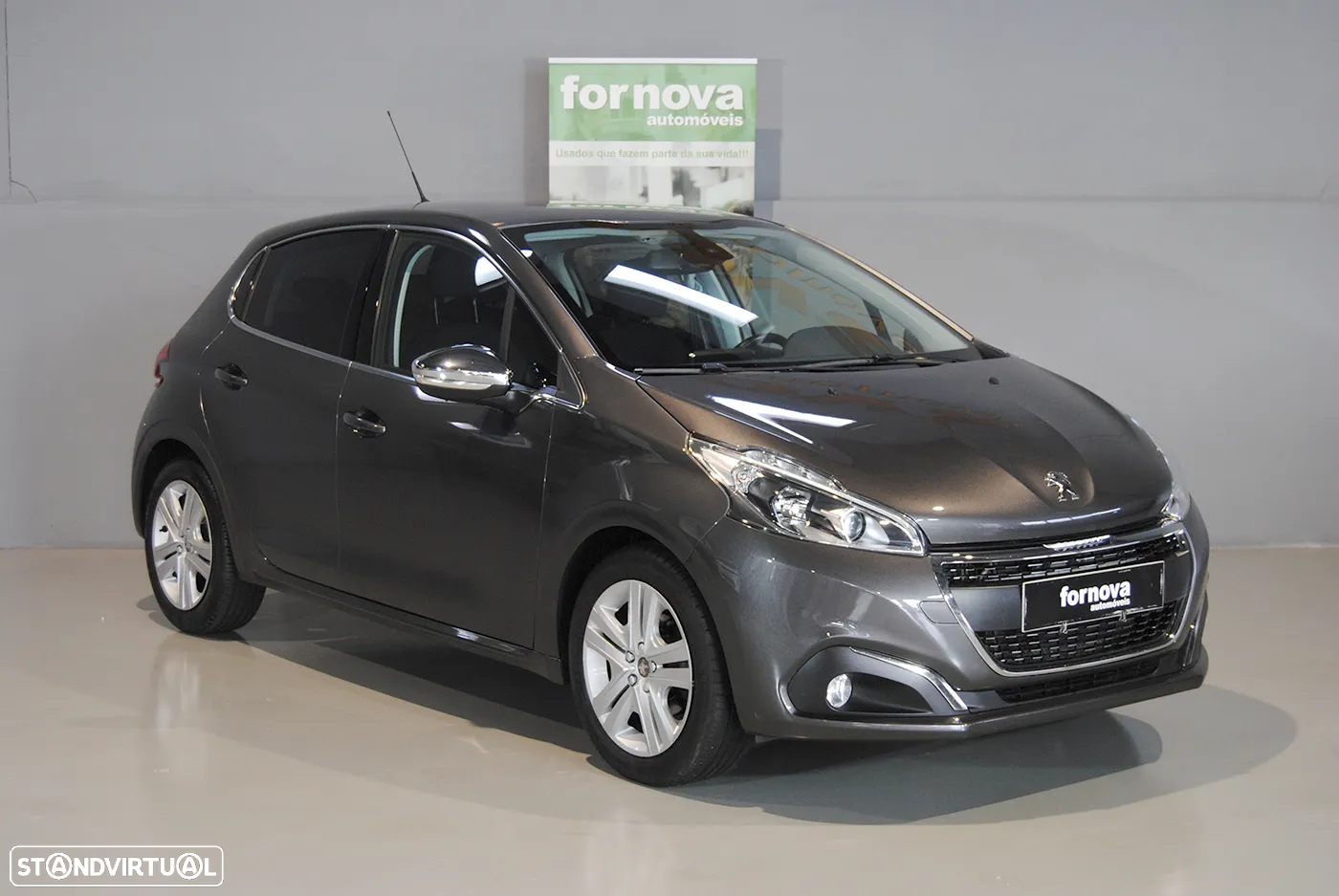 Peugeot 208 1.2 PureTech Allure - 4