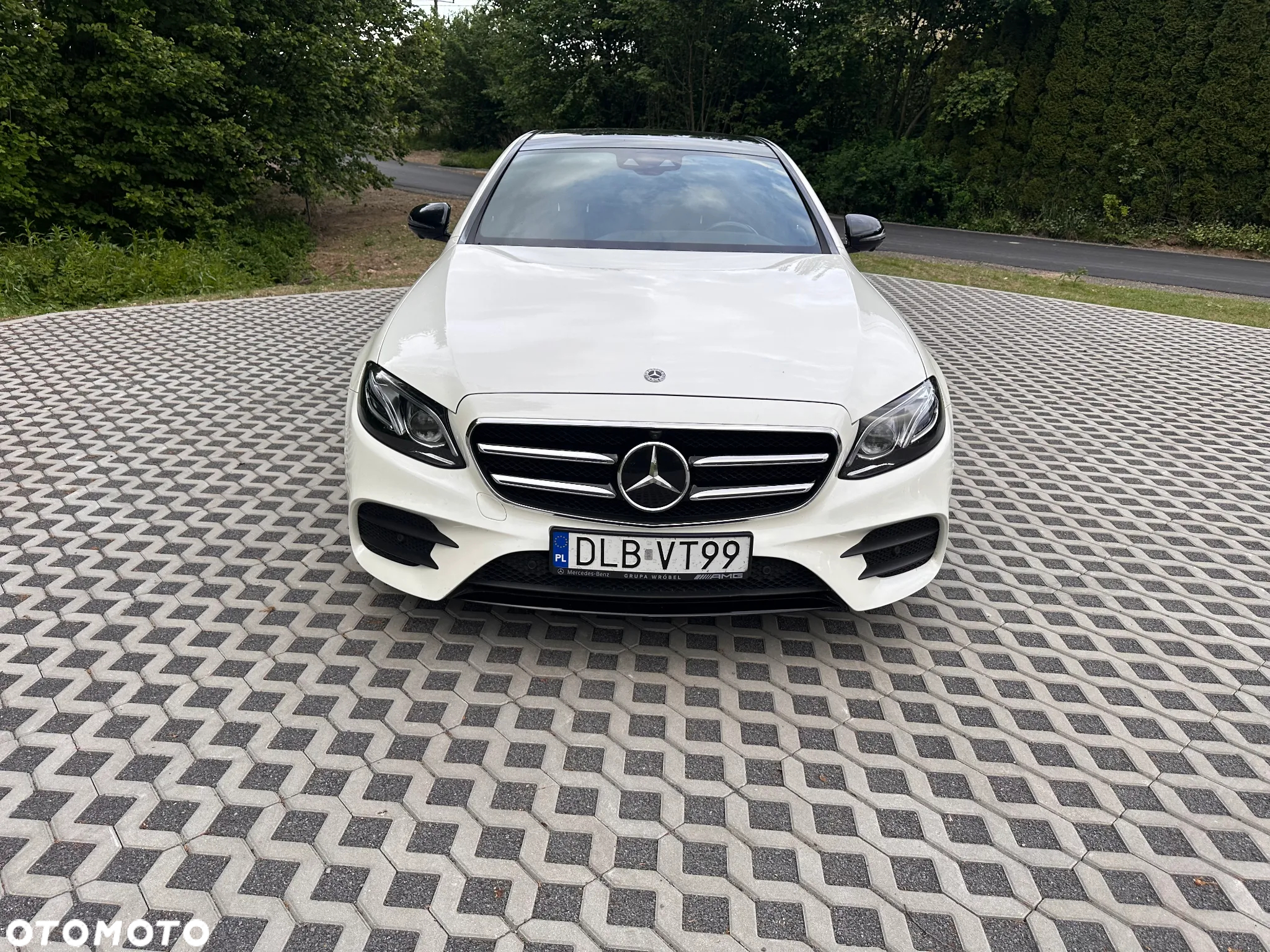 Mercedes-Benz Klasa E 220 d 4-Matic 9G-TRONIC - 5
