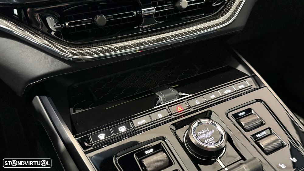 Aston Martin DBX 707 AMR24 - 40