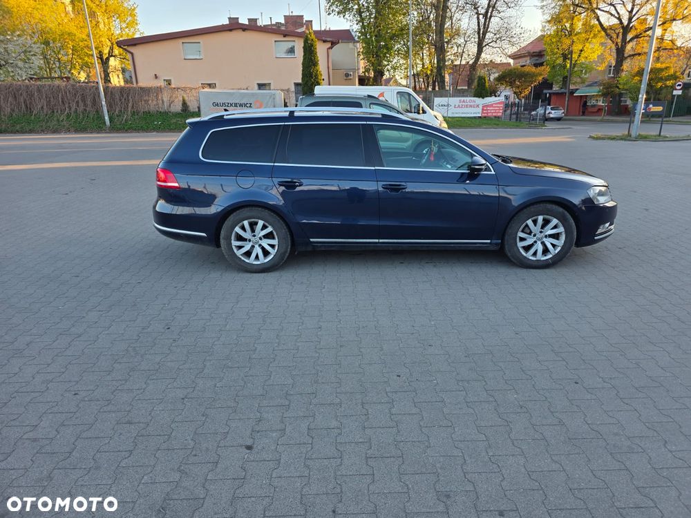 Volkswagen Passat - 3