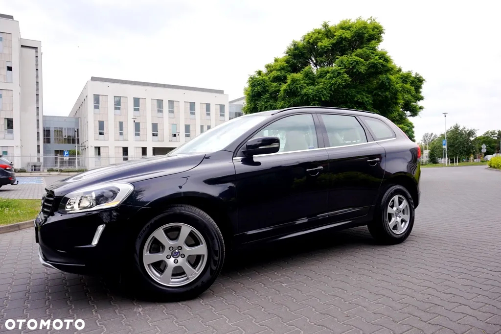 Volvo XC 60 - 4