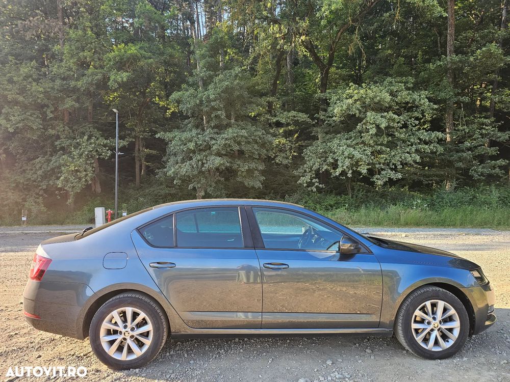 Skoda Octavia 2.0 TDI DSG 4X4 Style - 15