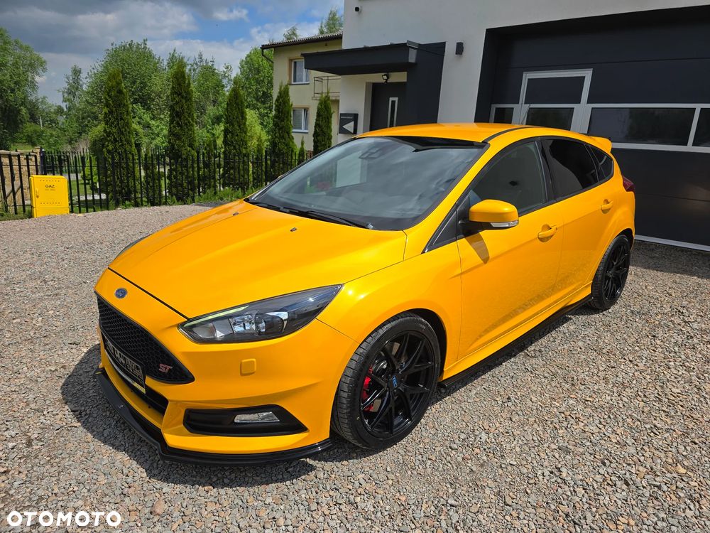Ford Focus - 2