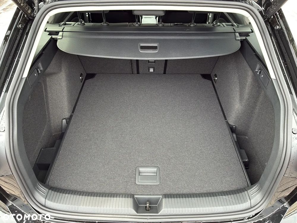 Volkswagen Golf - 20