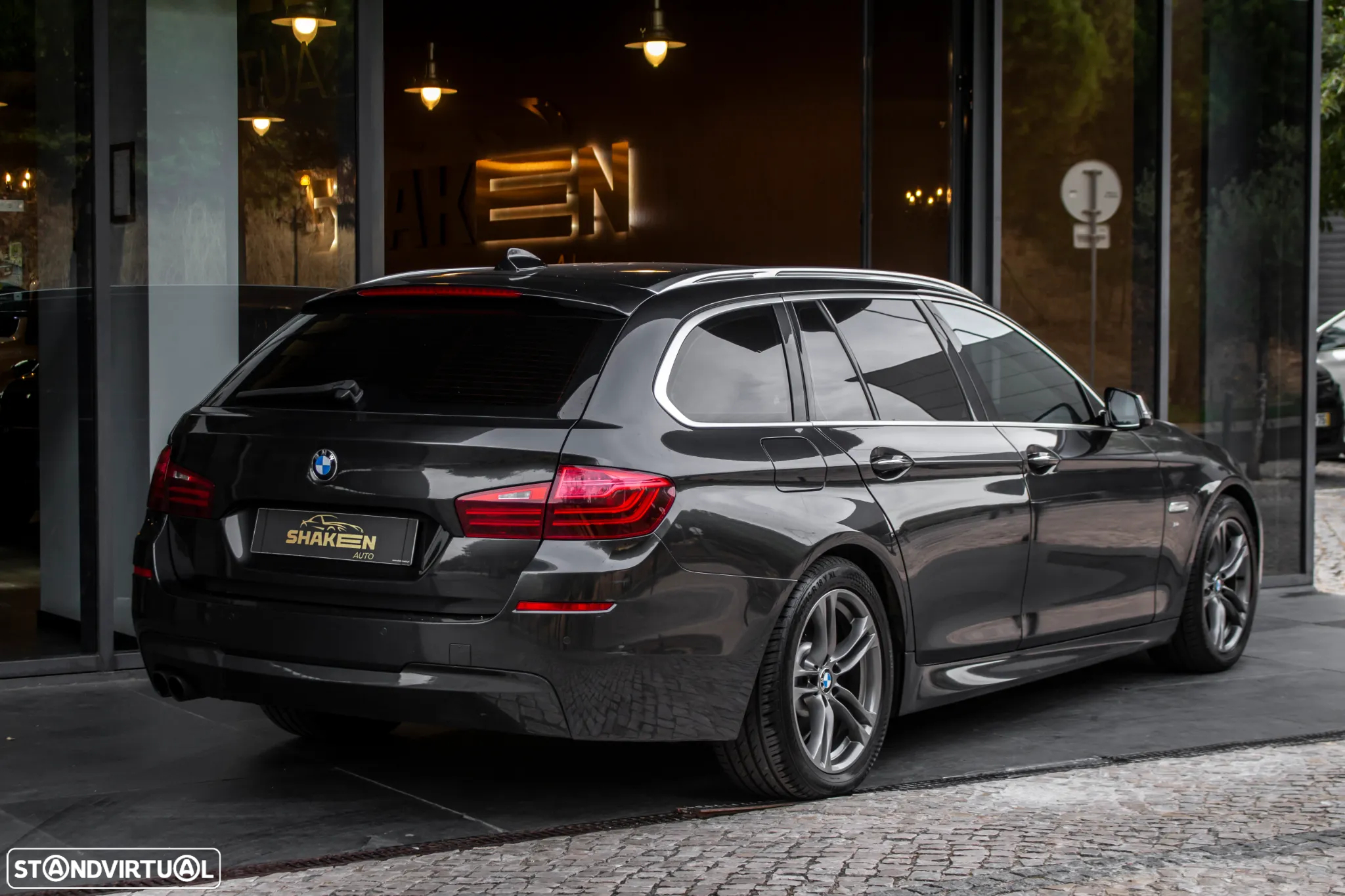 BMW 520 i Pack M Auto - 4