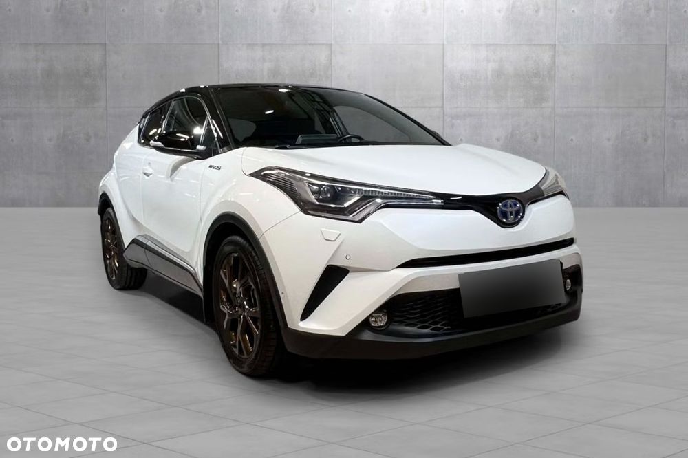Toyota C-HR Lounge - 1