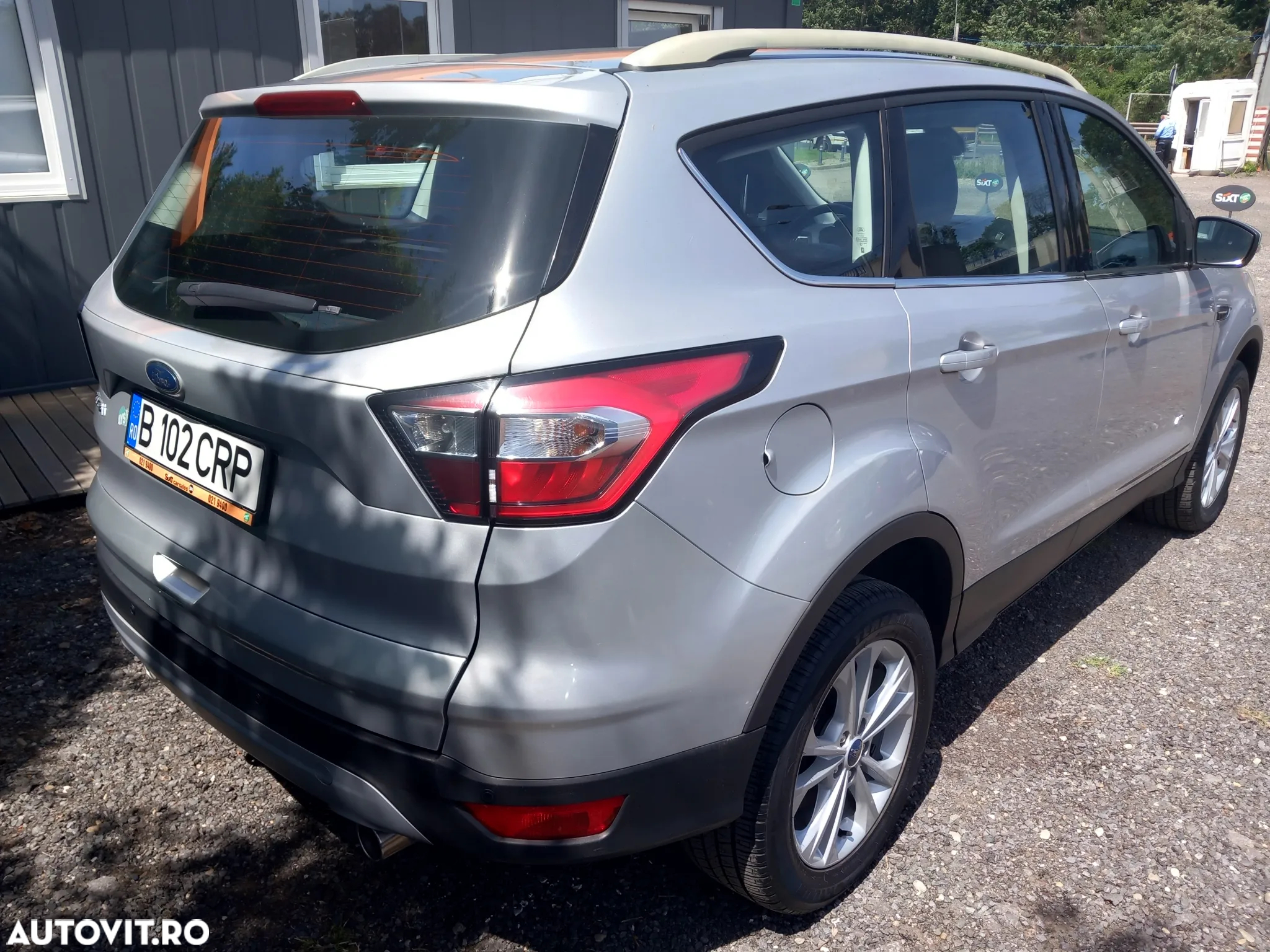 Ford Kuga 2.0 TDCi 4WD Powershift ST-Line - 3