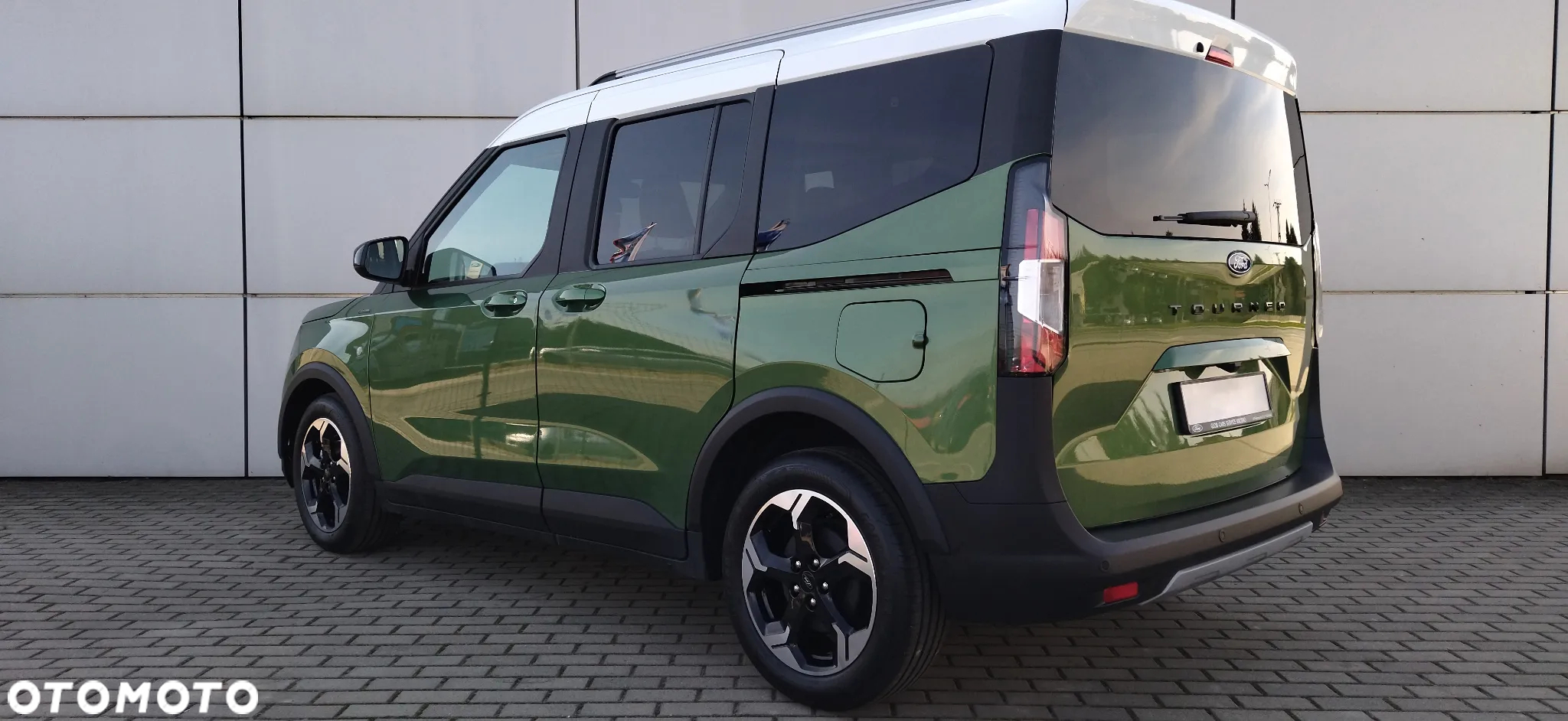 Ford Tourneo Courier - 4
