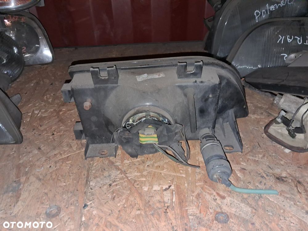 Reflektor LAMPA PRZÓD LEWA LEWY  FSO POLONEZ - 2