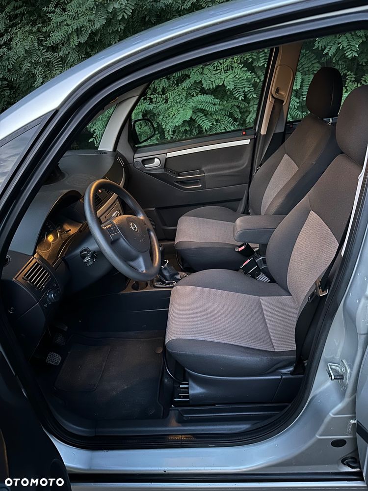 Opel Meriva 1.6 16V Easytronic Cosmo - 16