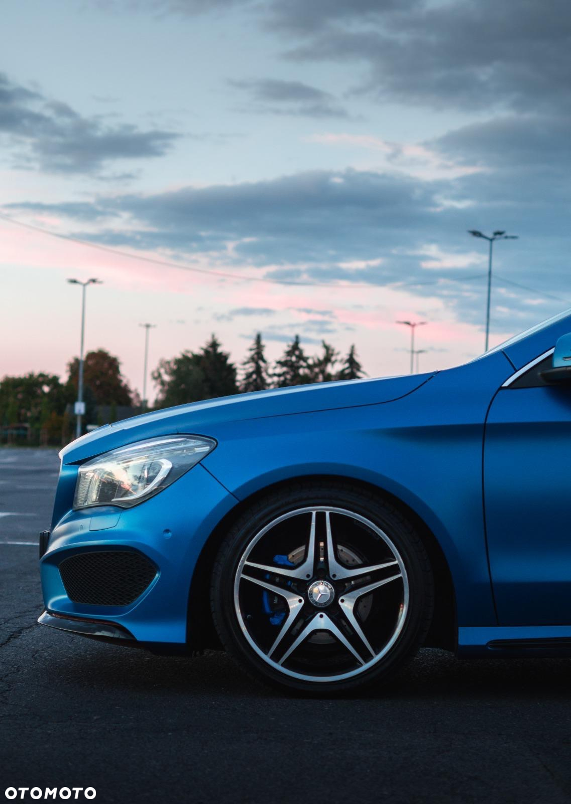 Mercedes-Benz CLA - 4