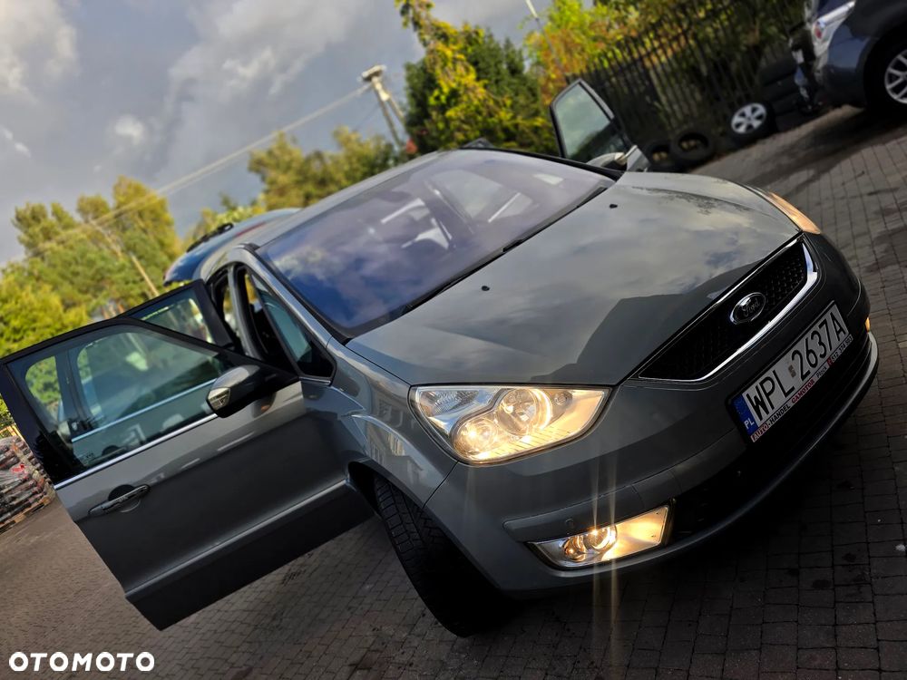 Ford Galaxy - 14