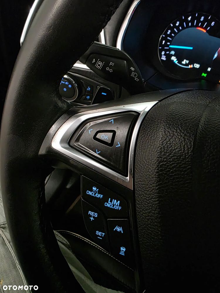 Ford Edge 2.0 EcoBlue Twin-Turbo 4WD ST-Line - 21