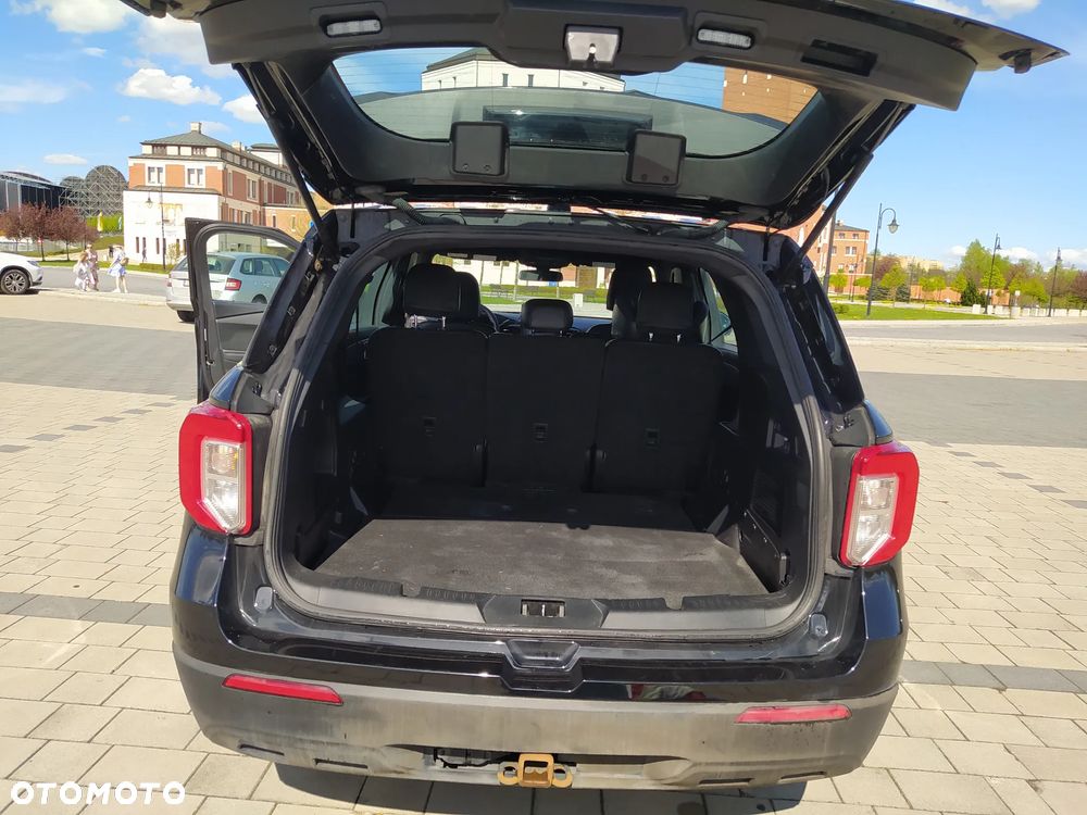 Ford Explorer - 23