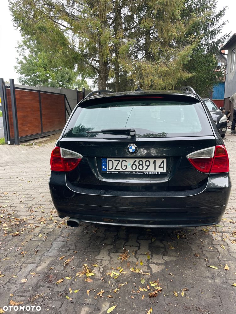 BMW E91 2008 photo 4