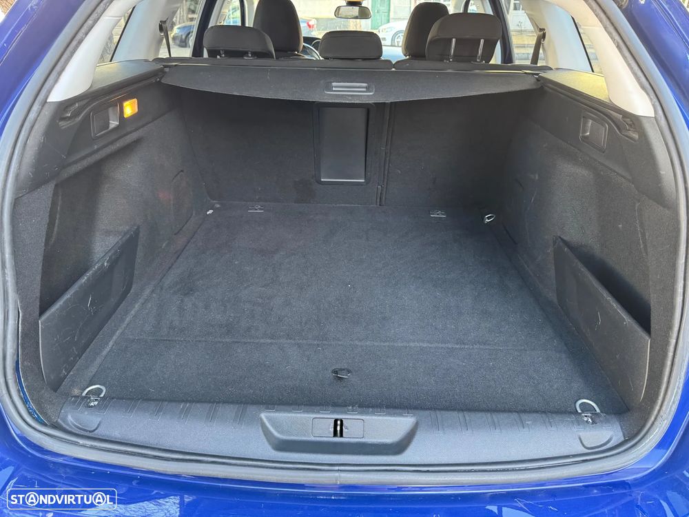 Peugeot 308 SW 1.5 BlueHDi Style - 14