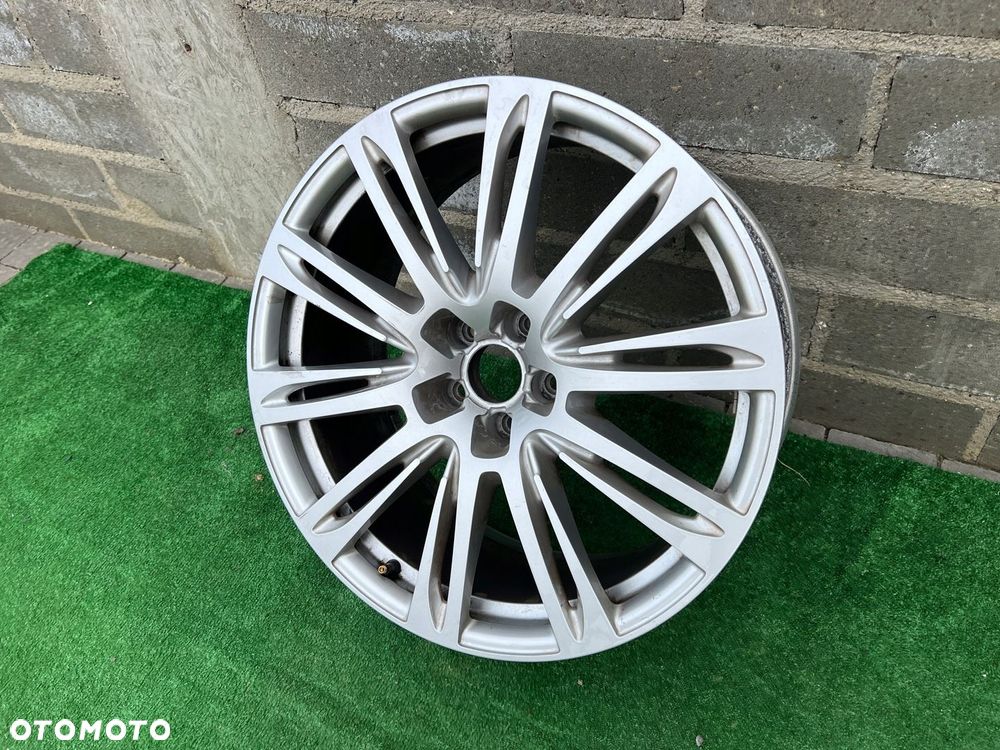 AUDI A8 4H0601025AG FELGA ALU 9Jx20 - 5