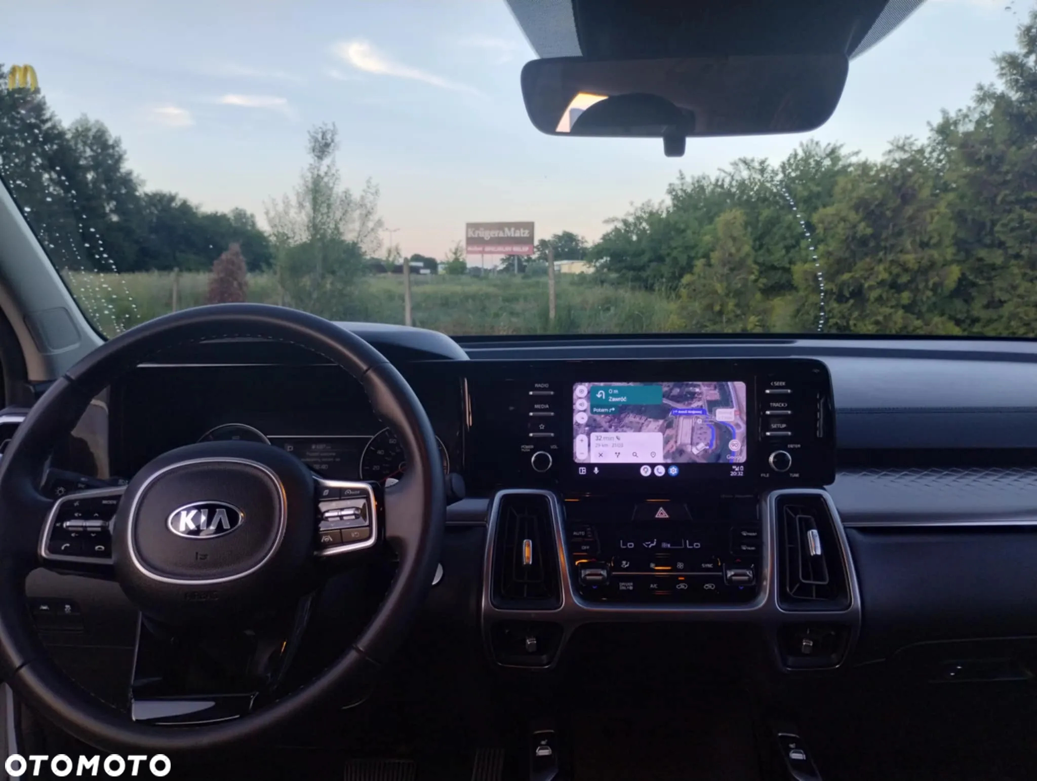 Kia Sorento - 10