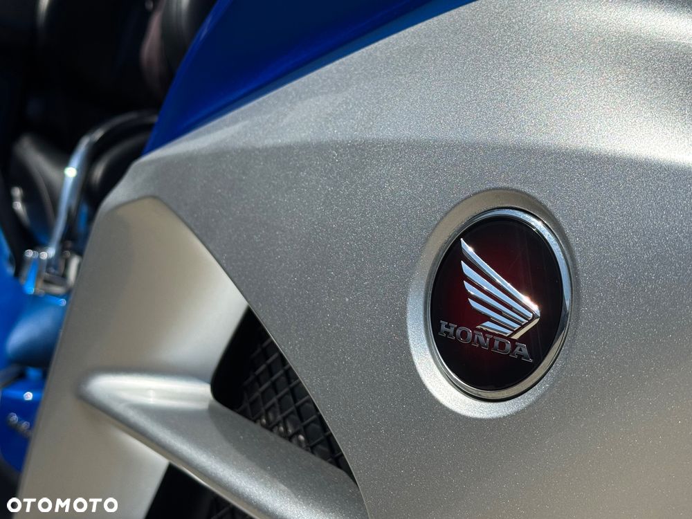 Honda GL - 7