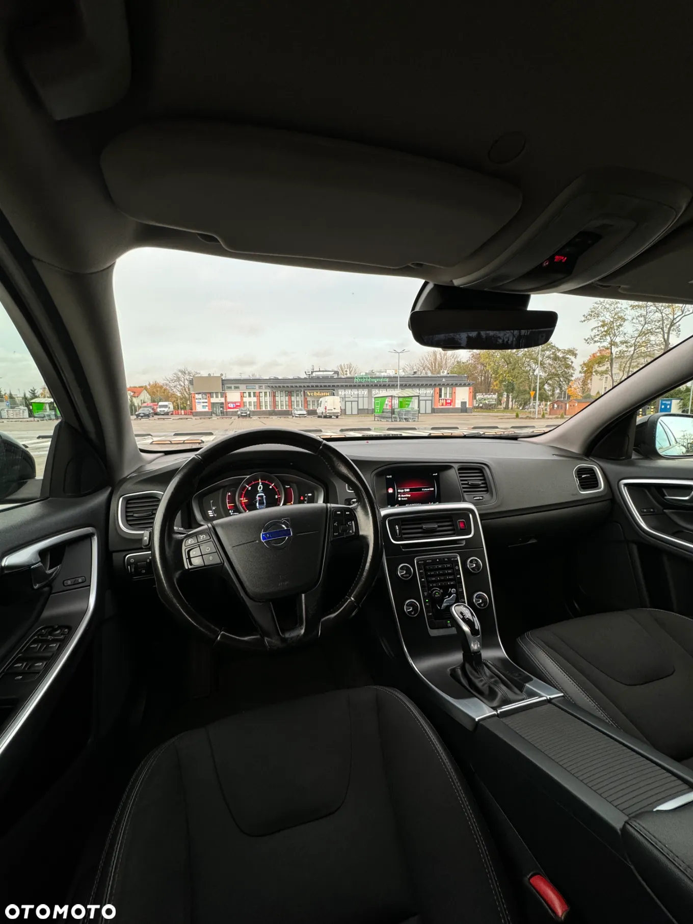 Volvo S60 D4 Drive-E Momentum - 10