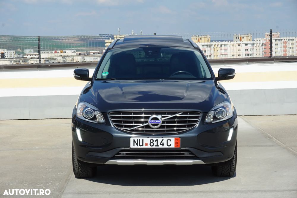 Volvo XC 60 D5 AWD Geartronic Summum - 20