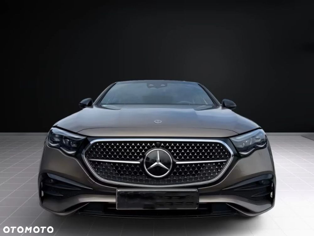 Mercedes-Benz Klasa E 220 d mHEV 4-Matic AMG 9G-Tronic - 3
