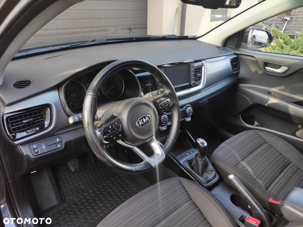 Kia Stonic 1.6 CRDi SCR XL - 19