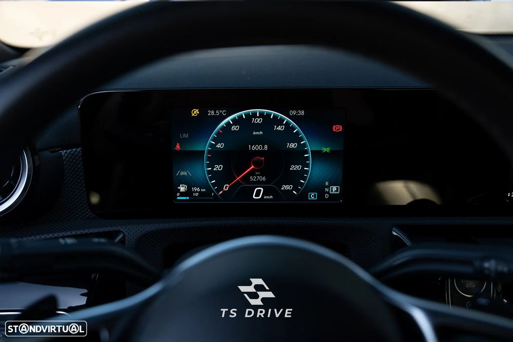 Mercedes-Benz CLA 180 d Progressive Aut. - 19