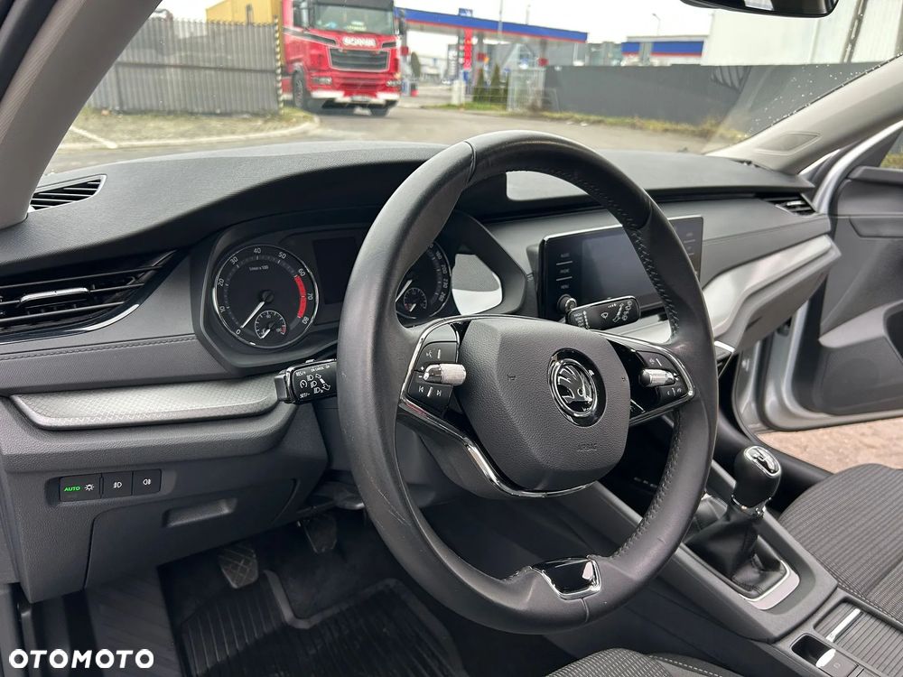 Skoda Octavia 1.5 TSI ACT Ambition - 10